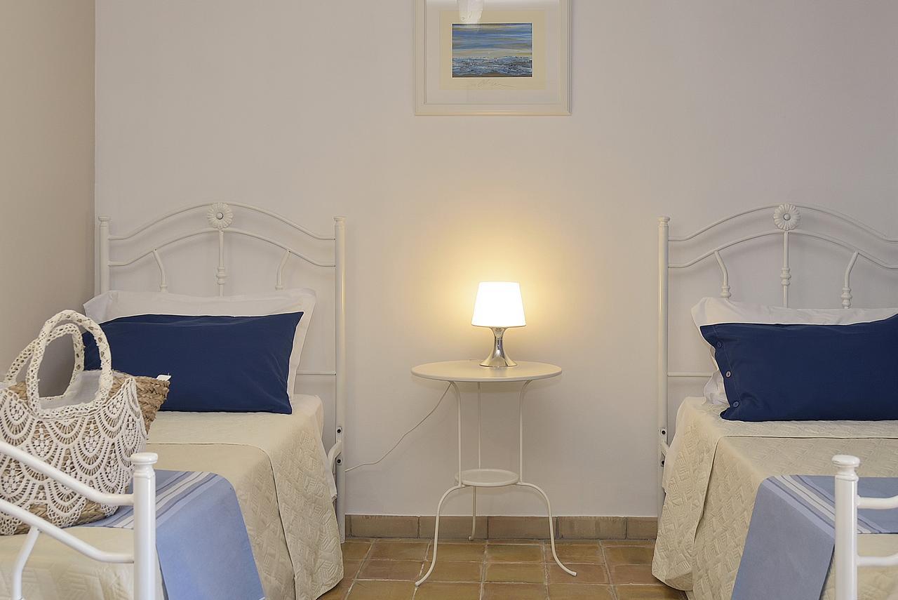 איספיקה Villa Giannina מראה חיצוני תמונה
