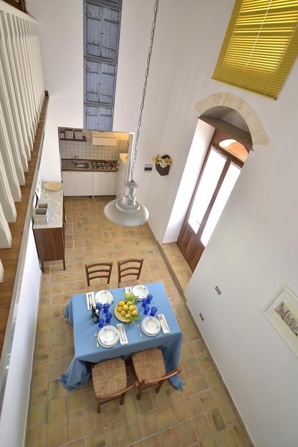 איספיקה Villa Giannina מראה חיצוני תמונה